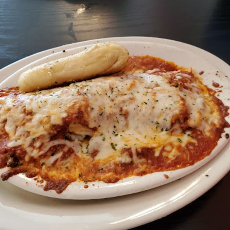 Perfectly Crispy, Simply Delicious Chicken Parm!